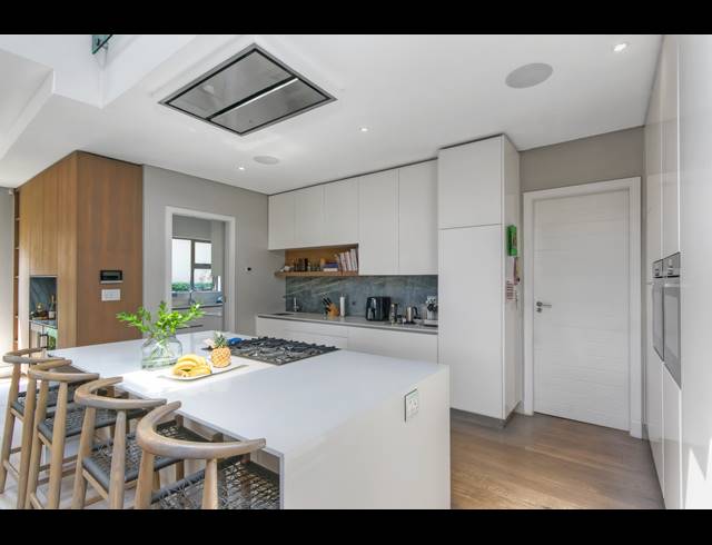 4 BEDROOM CLUSTER FOR SALE IN SUNSET ACRES